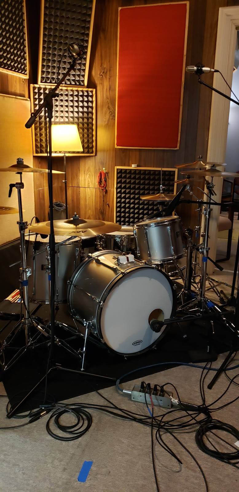 The Cellar | restaurant | 137 S State St #111, Geneseo, IL 61254, USA | 3099442177 OR +1 309-944-2177