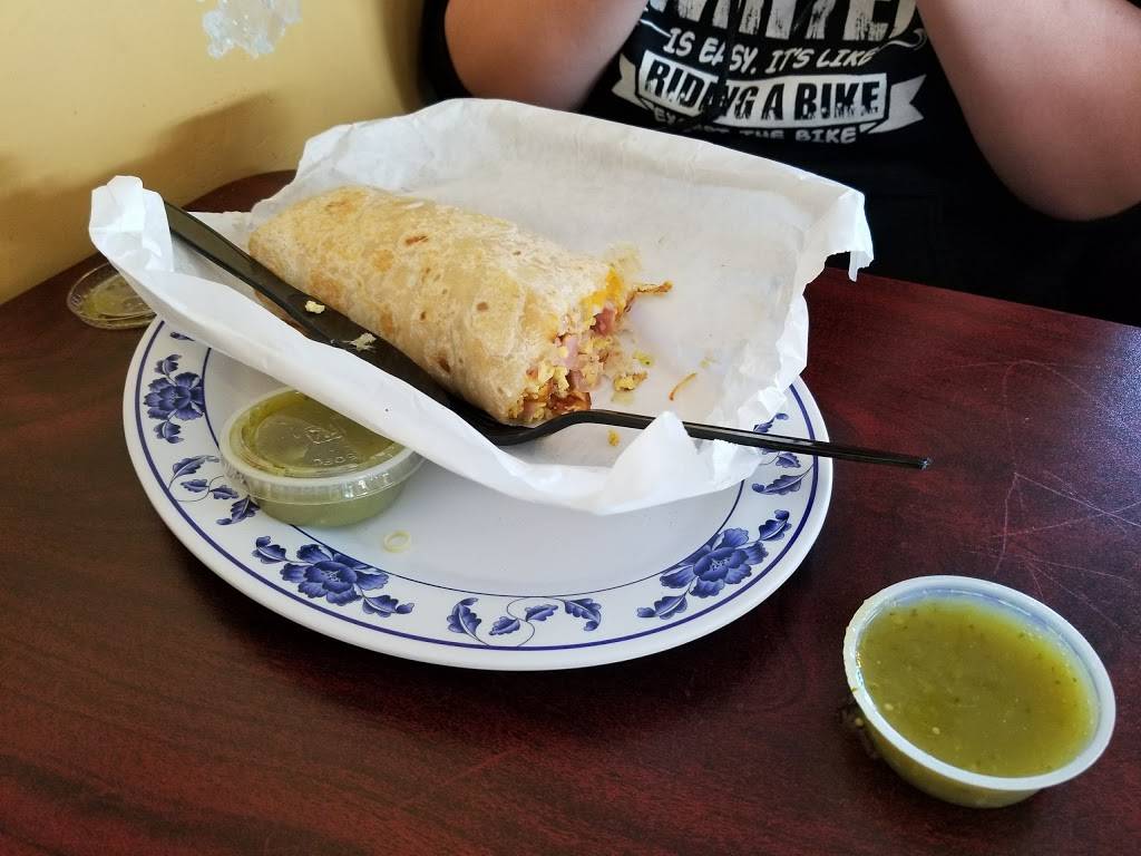 Dans Burger | restaurant | 1155 E 7th St, Long Beach, CA 90813, USA | 5625993639 OR +1 562-599-3639