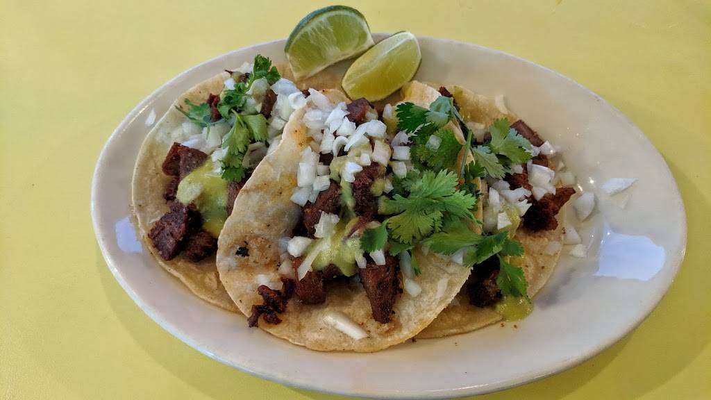 The Pig | restaurant | 630 Weaver Dairy Rd #101, Chapel Hill, NC 27514, USA | 9199421133 OR +1 919-942-1133