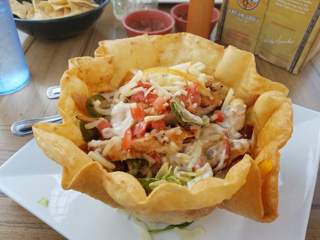 Tucsons Southwest Grill & Bar | restaurant | 2080 Central Dr, Green Bay, WI 54311, USA | 9204692766 OR +1 920-469-2766