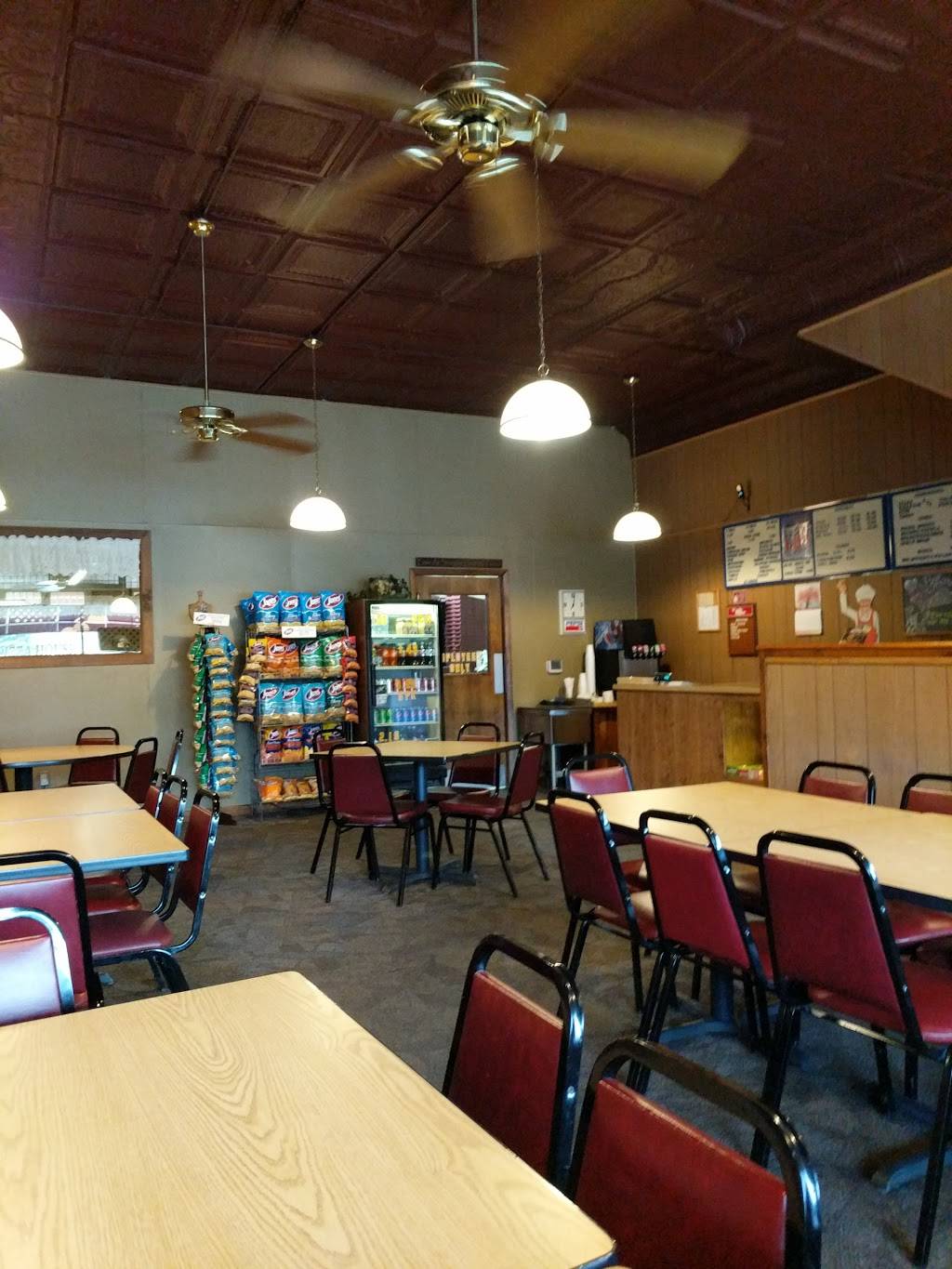 Pizza House | restaurant | 106 S Main St, Wellington, OH 44090, USA | 4406474348 OR +1 440-647-4348