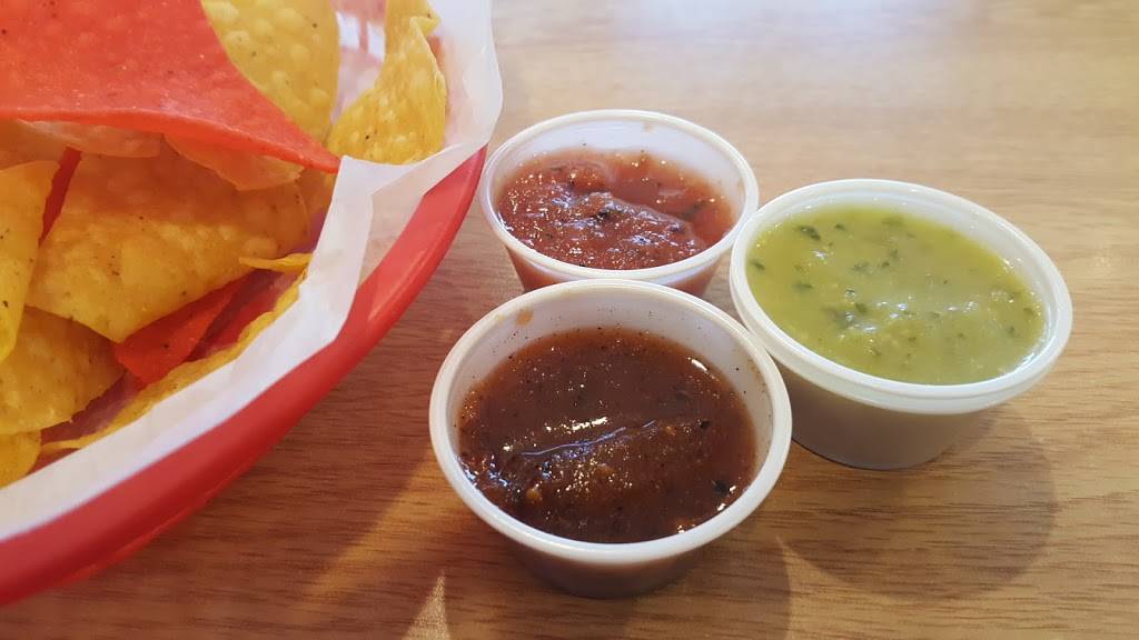 Pepes Tacos N Salsa | restaurant | 12820 Jones Maltsberger Rd, San Antonio, TX 78247, USA | 2102368288 OR +1 210-236-8288