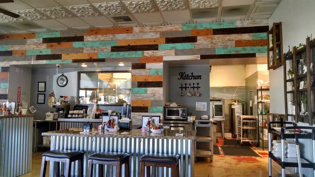 Clarkies Diner | restaurant | 13661 Calimesa Blvd, Yucaipa, CA 92399, USA | 9097953500 OR +1 909-795-3500