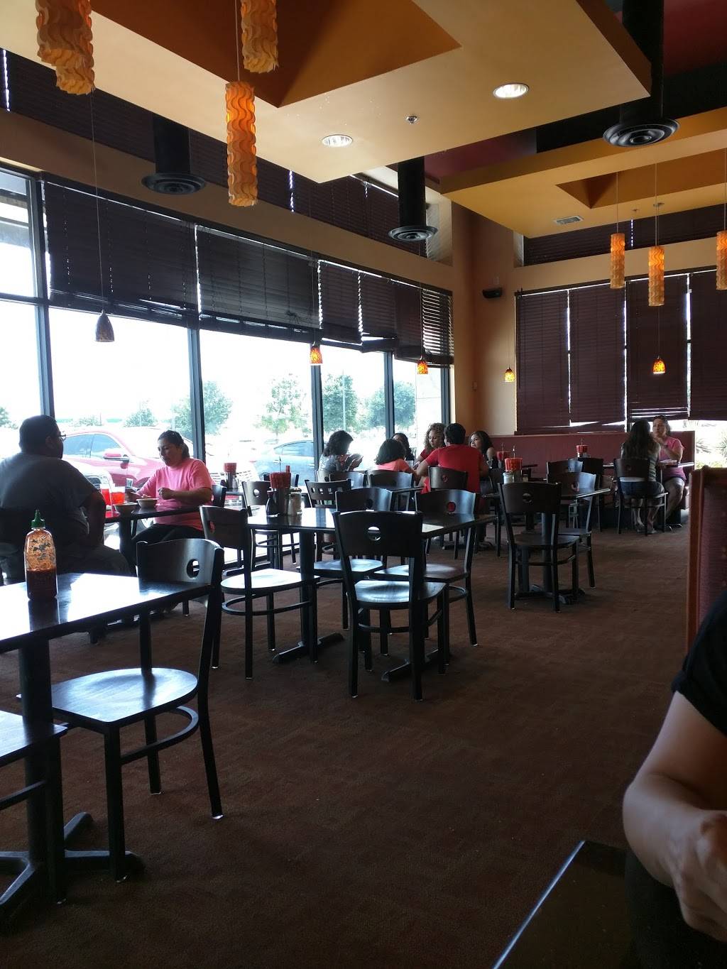 Wok Inn | restaurant | 10919 Culebra Rd #170, San Antonio, TX 78253, USA | 2106821688 OR +1 210-682-1688