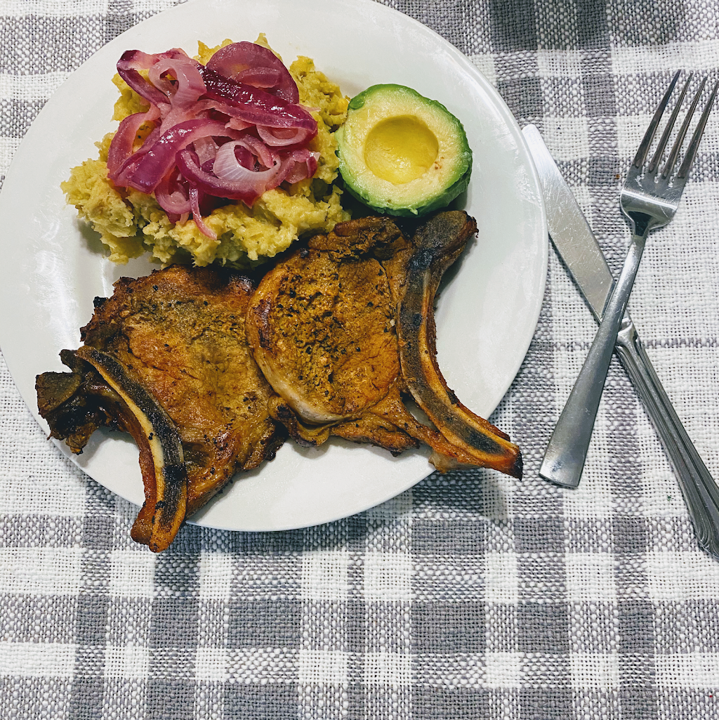 Evefoodies | restaurant | 5526 Ridgeway Dr, Orlando, FL 32819, USA | 3213371030 OR +1 321-337-1030