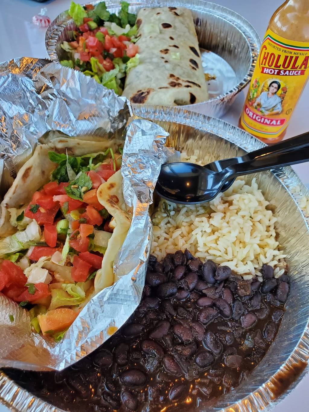 Cafe Rio Mexican Grill | restaurant | 1235 E 2100 S, Salt Lake City, UT 84106, USA | 8018891654 OR +1 801-889-1654