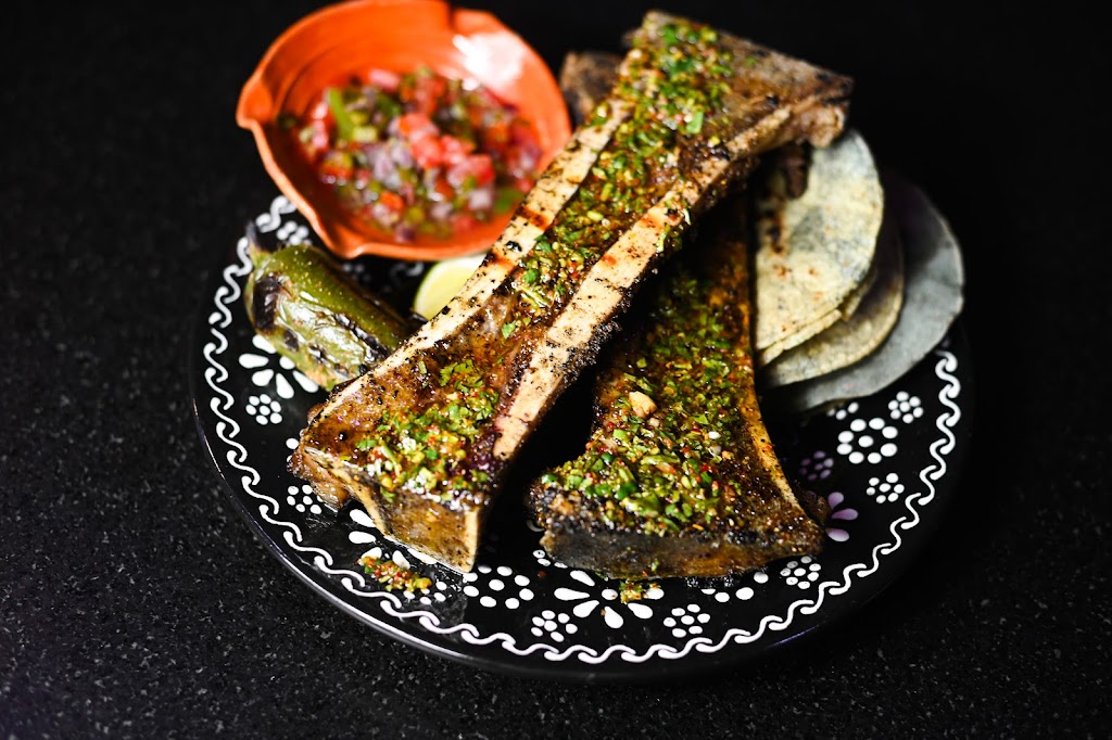 Ay Dios Mío | restaurant | 2909 Pershing Dr Ste B, El Paso, TX 79903, USA | 9152170395 OR +1 915-217-0395