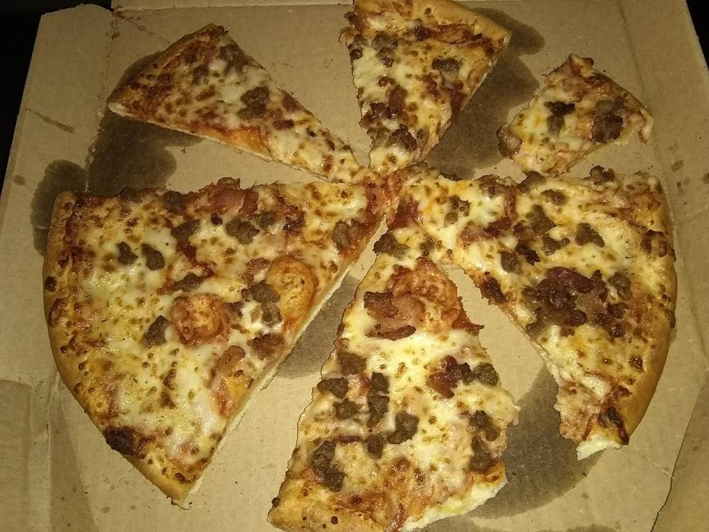 Dominos Pizza | meal delivery | 719 Madison St, Shelbyville, TN 37160, USA | 9316849592 OR +1 931-684-9592