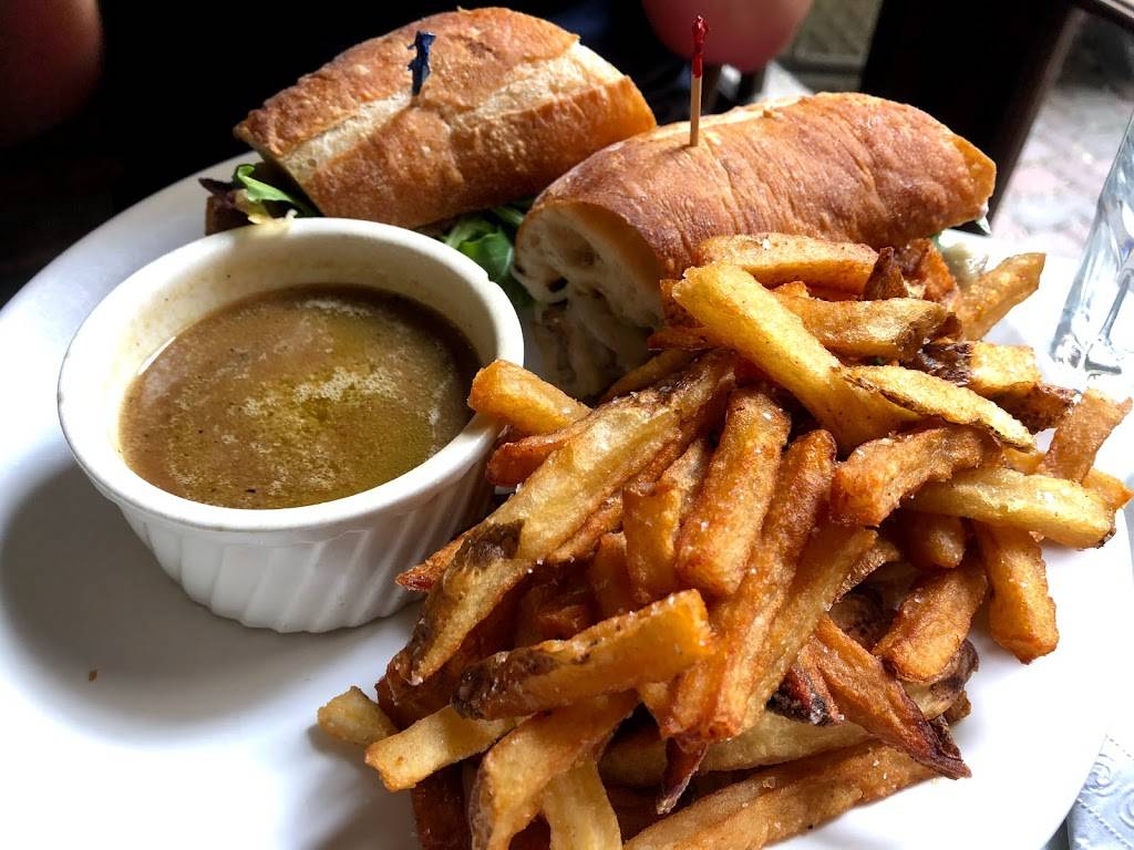 Rabbithole | restaurant | 352 Bedford Ave, Brooklyn, NY 11249, USA | 7187820910 OR +1 718-782-0910