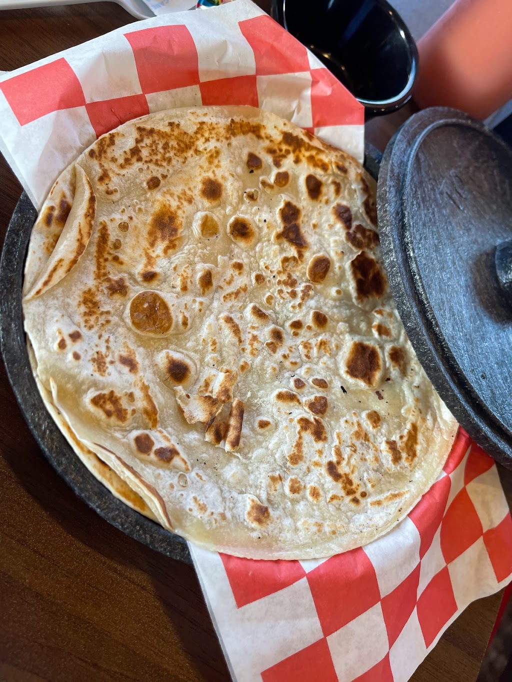 Los Girasoles Restaurant | restaurant | 3819 San Bernardo Ave, Laredo, TX 78040, USA | 9566020124 OR +1 956-602-0124