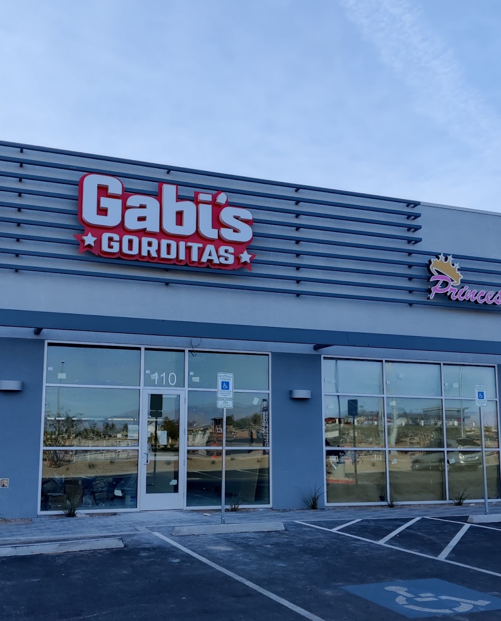 Gabis Gorditas | restaurant | 5095 Blue Diamond Rd suite 110, Las Vegas, NV 89139, USA | 7022687466 OR +1 702-268-7466
