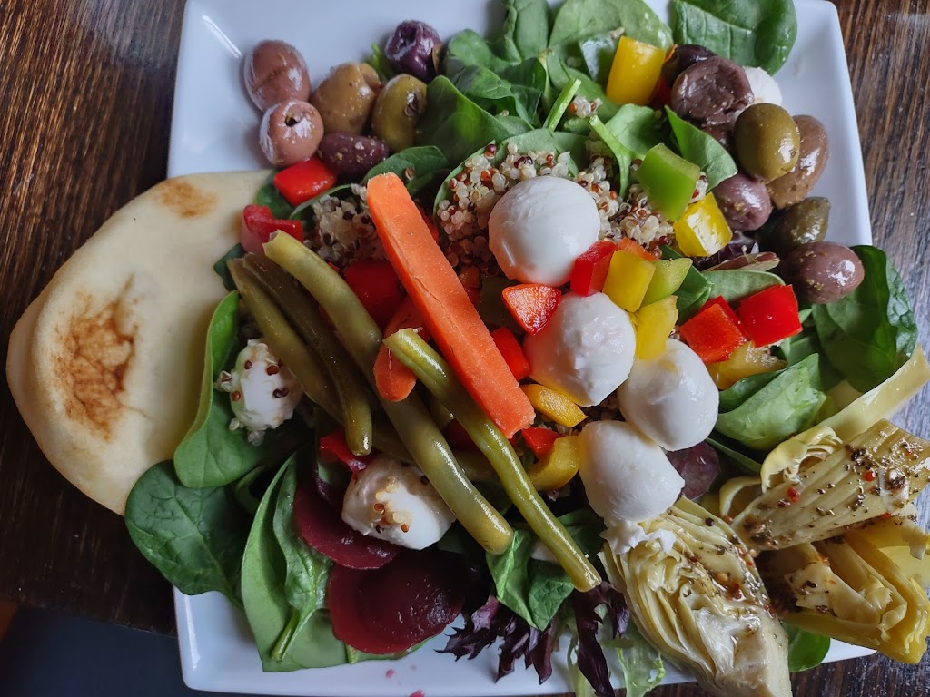 Salad or Bust | meal takeaway | 1604 S Cascade Ave, Colorado Springs, CO 80905, USA | 7193686117 OR +1 719-368-6117