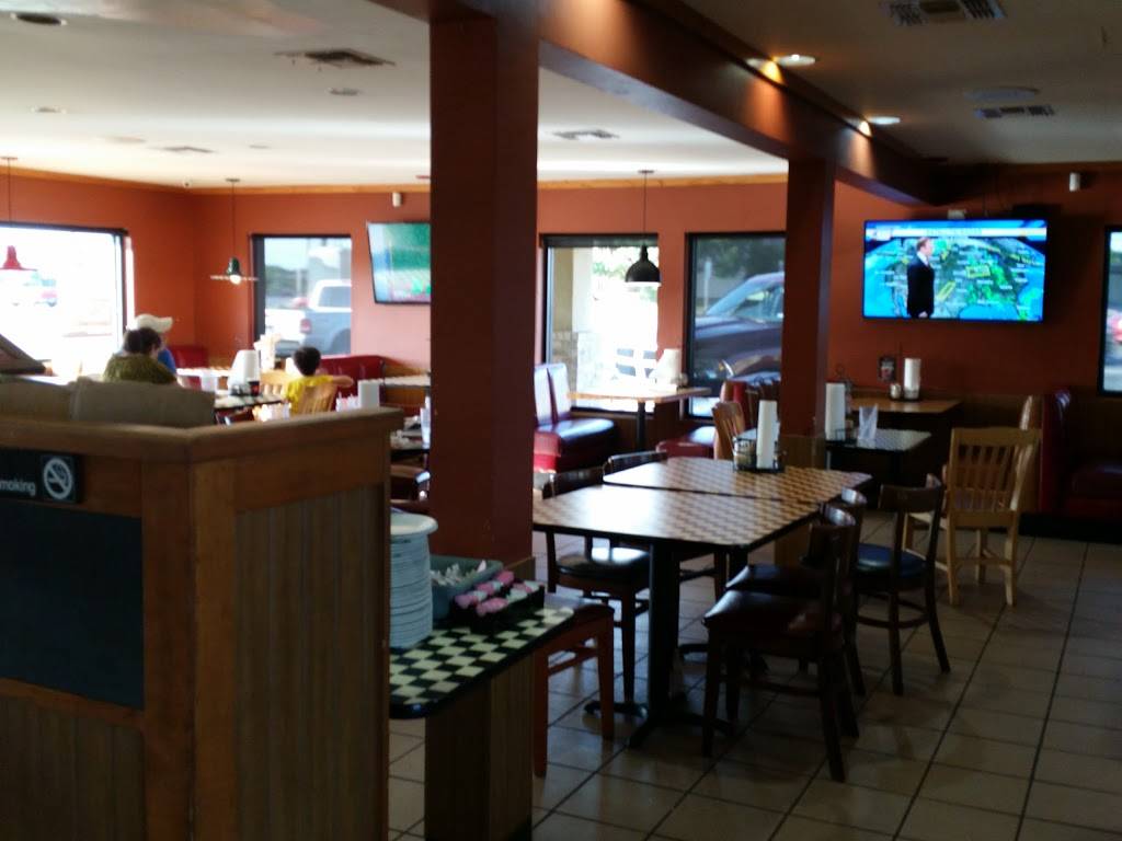 Pizza Hut | restaurant | 625 Bandera Rd, San Antonio, TX 78228, USA | 2104341200 OR +1 210-434-1200