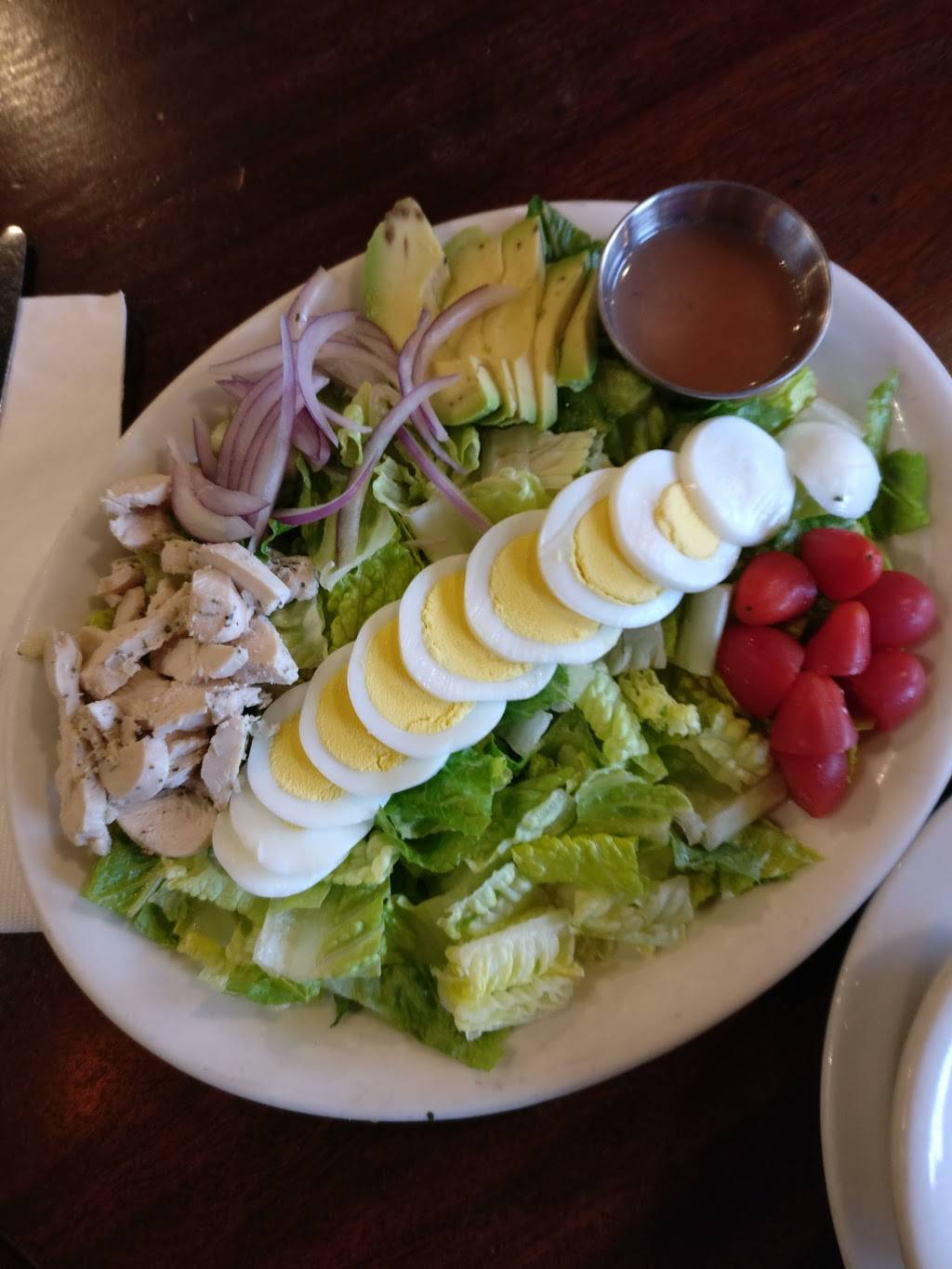 Costellos Travel Caffe | cafe | 2222 NE Broadway St, Portland, OR 97232, USA | 5032870270 OR +1 503-287-0270