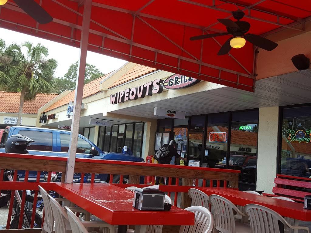 Wipeouts Grill | restaurant | 1585 Atlantic Blvd, Neptune Beach, FL 32266, USA | 9042474508 OR +1 904-247-4508