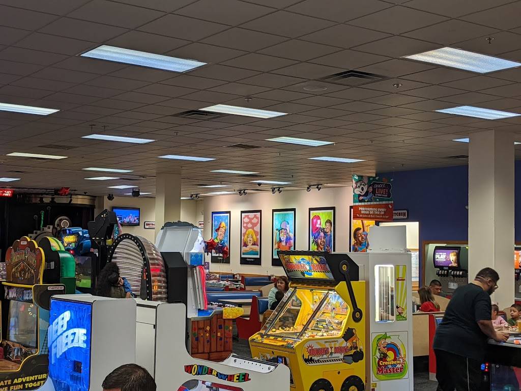 Chuck E. Cheese | restaurant | 5118 S Staples St, Corpus Christi, TX 78411, USA | 3619938825 OR +1 361-993-8825