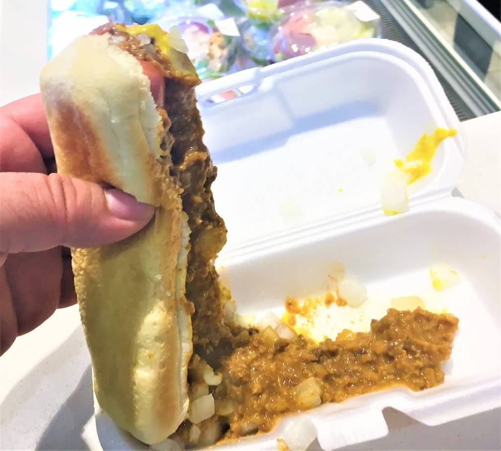 Leos Coney Island | restaurant | McNamara Terminal, between Gates A46 and Gate A50, Worldgateway Pl, Detroit, MI 48242, USA | 7349413326 OR +1 734-941-3326