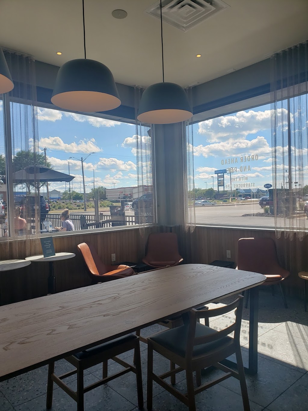 Starbucks | cafe | W 3216, County Rd KK #1, Appleton, WI 54915, USA | 9208307909 OR +1 920-830-7909