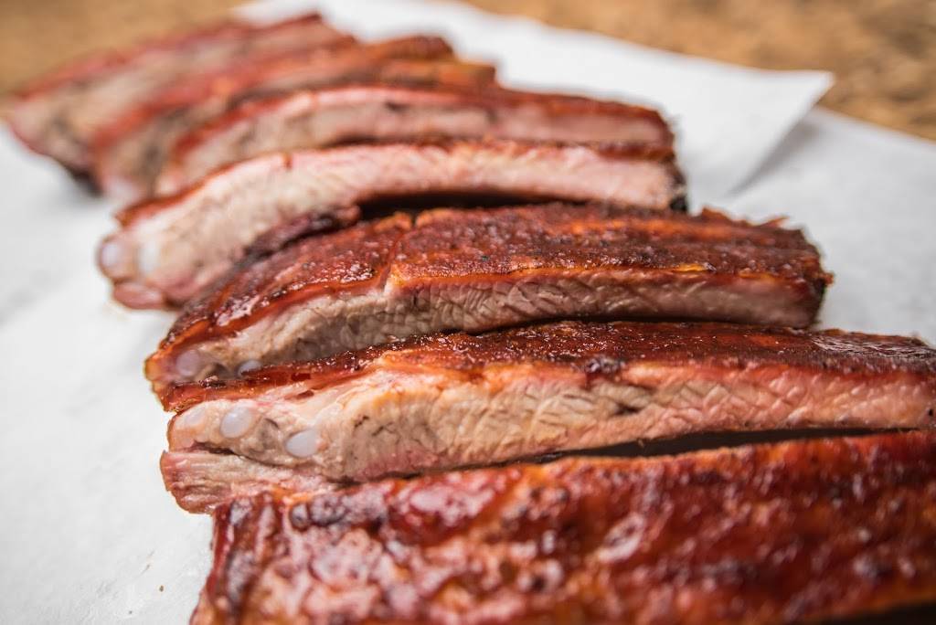 Bottomless Pit BBQ & Catering | restaurant | 2815 Leopard St, Corpus Christi, TX 78408, USA | 3618790900 OR +1 361-879-0900