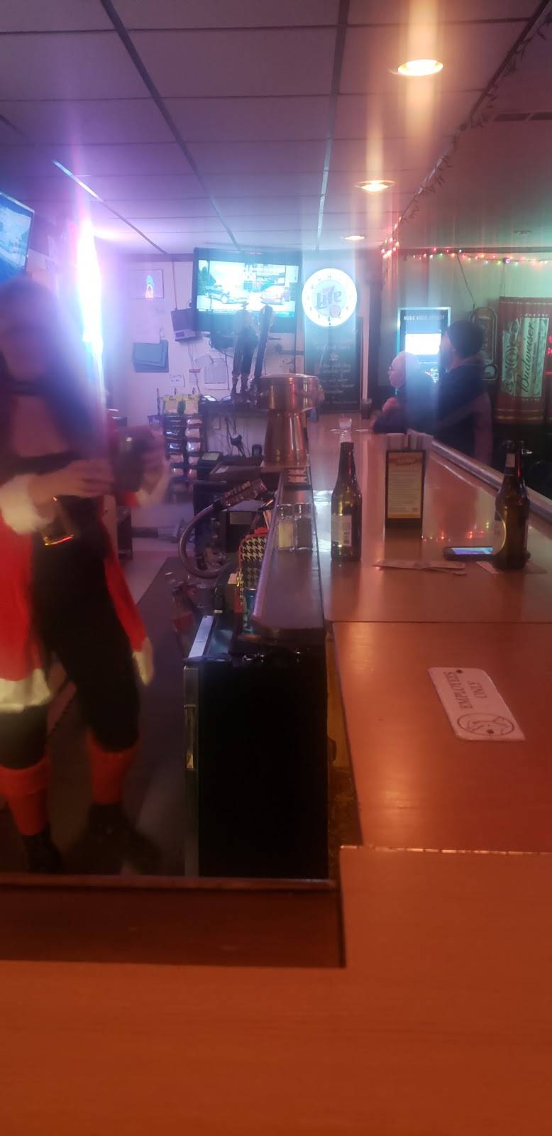 County Line | night club | 15580 Rittman Rd, Rittman, OH 44270, USA | 3304854803 OR +1 330-485-4803