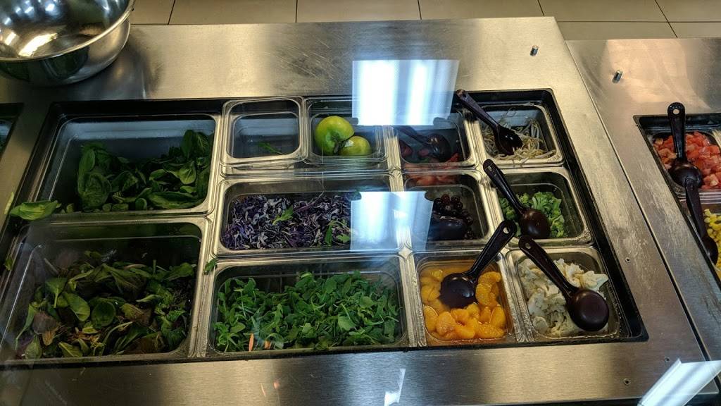 Giardino Gourmet Salads | restaurant | 175 SE 13th St, Miami, FL 33131, USA | 3053720301 OR +1 305-372-0301