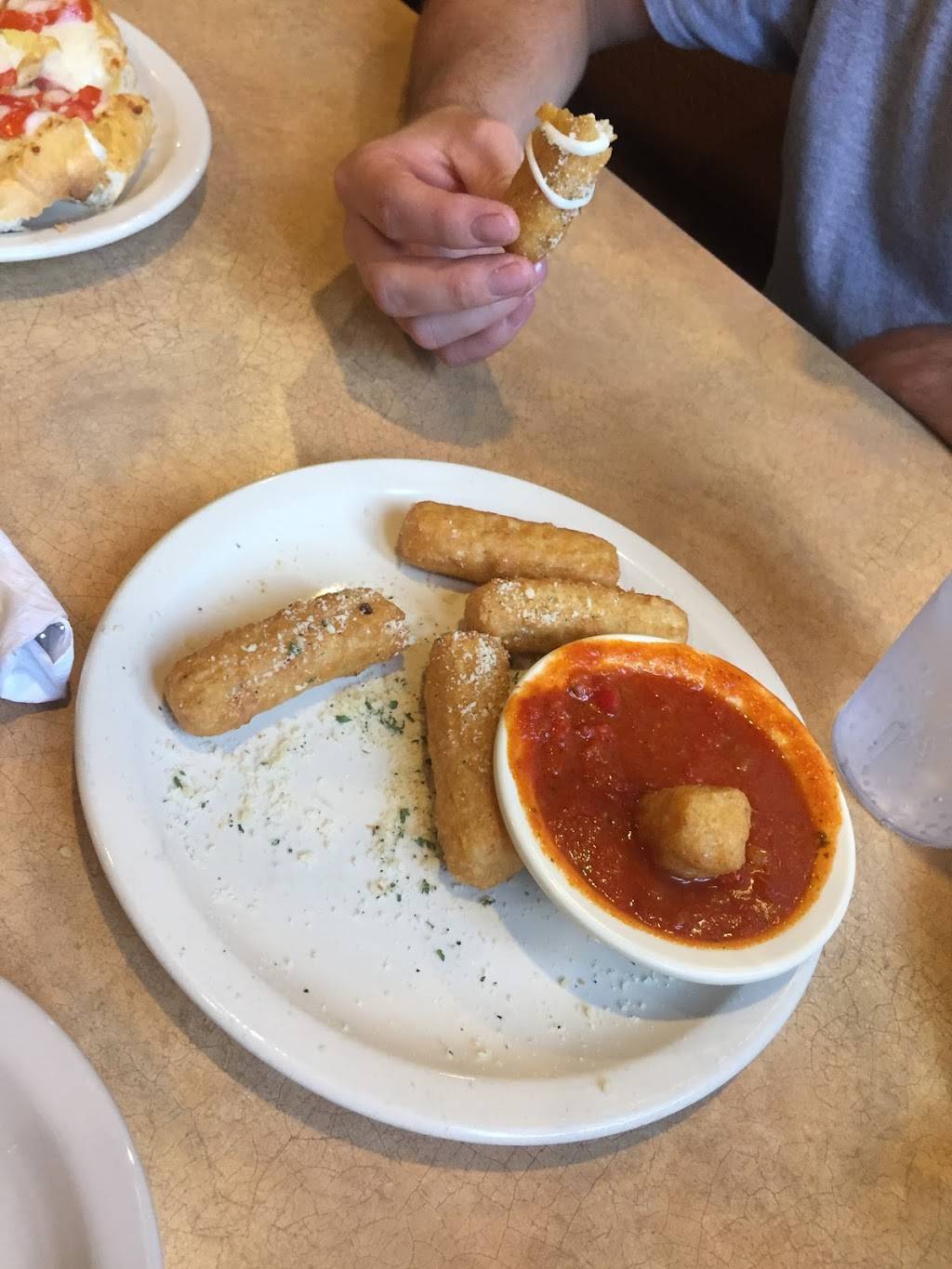 Tuscanys Italian Restaurant | restaurant | 1103 W Upshur Ave, Gladewater, TX 75647, USA | 9038441854 OR +1 903-844-1854