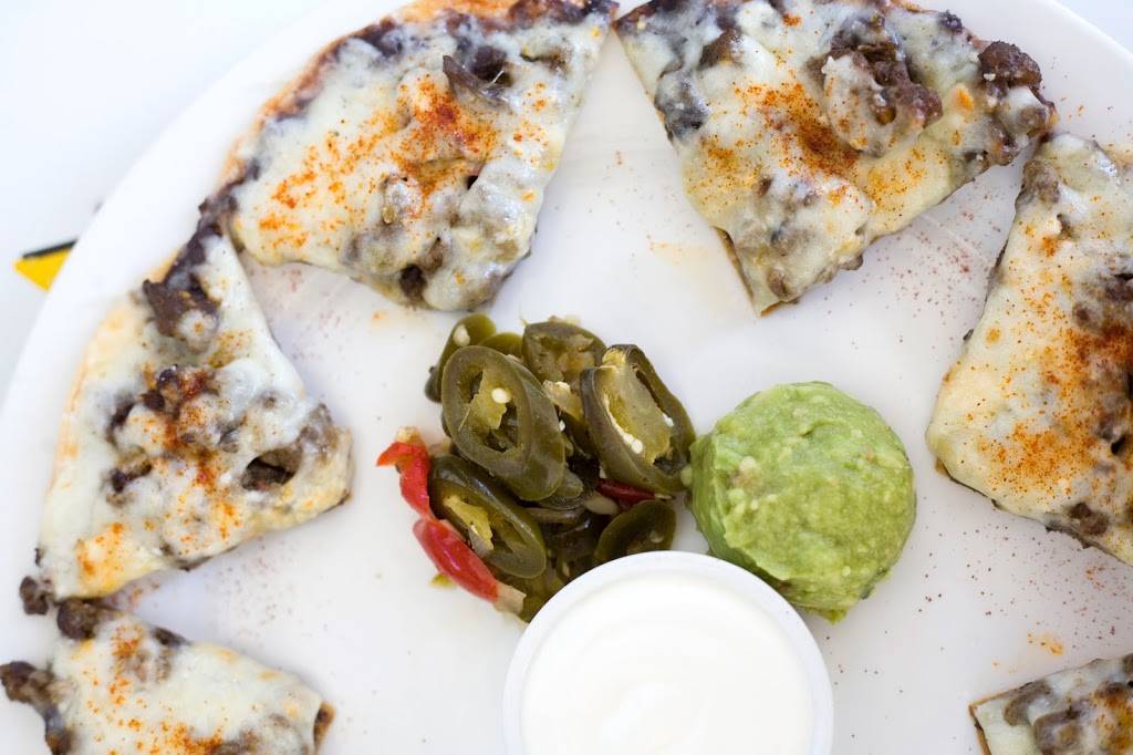 Zia Taqueria | restaurant | 1956 Maybank Hwy A, Charleston, SC 29412, USA | 8434068877 OR +1 843-406-8877