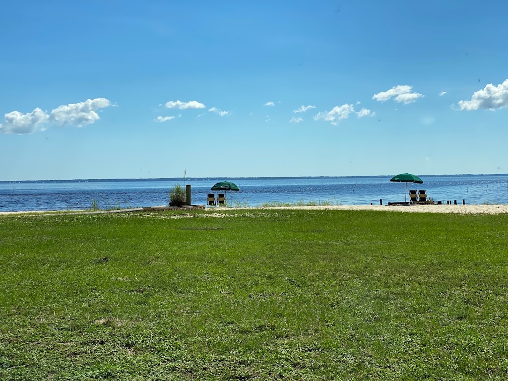 Nicks Seafood Restaurant | restaurant | 7585 FL-20, Freeport, FL 32439, USA | 8508352222 OR +1 850-835-2222