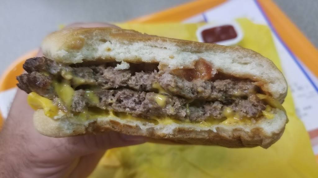 Whataburger | restaurant | 8840 Beach Blvd, Jacksonville, FL 32216, USA | 9046427947 OR +1 904-642-7947