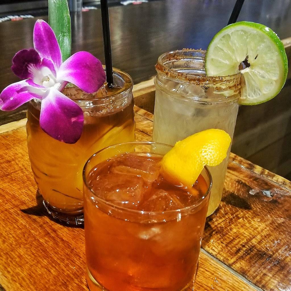 Lowcountry South Loop | restaurant | 1132 S Wabash Ave, Chicago, IL 60605, USA | 8888838375 OR +1 888-883-8375