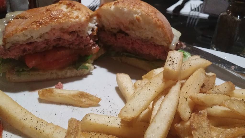 Hanna Devines | restaurant | 91 Main St, Ware, MA 01082, USA | 4132770707 OR +1 413-277-0707