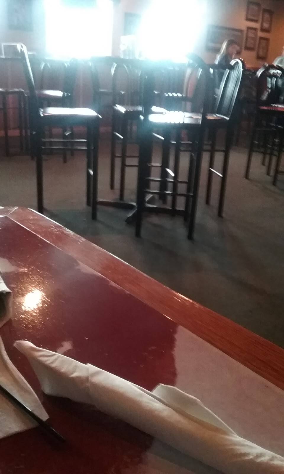 Naks Eatery & Drinkery | restaurant | 5690 Smith Rd, Brook Park, OH 44142, USA | 2162659955 OR +1 216-265-9955