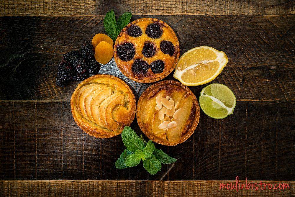 MOULIN | bakery | 248 Forest Ave, Laguna Beach, CA 92651, USA | 9497156990 OR +1 949-715-6990