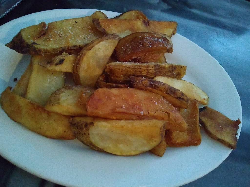 Tin Whistle | restaurant | 241 Jefferson Ave, Salem, MA 01970, USA | 9787411912 OR +1 978-741-1912