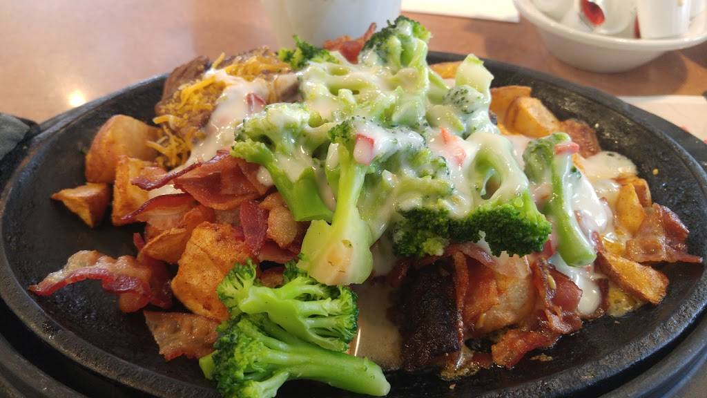 Dennys | restaurant | 1180 Alabama St, Redlands, CA 92374, USA | 9097982475 OR +1 909-798-2475