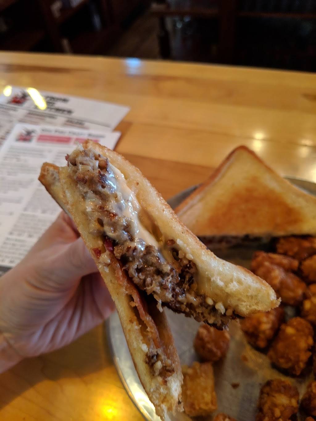 Wiedemann’s Fine Beer, Brewery & Pub | restaurant | 4811 Vine St, Cincinnati, OH 45217, USA | 5134826970 OR +1 513-482-6970