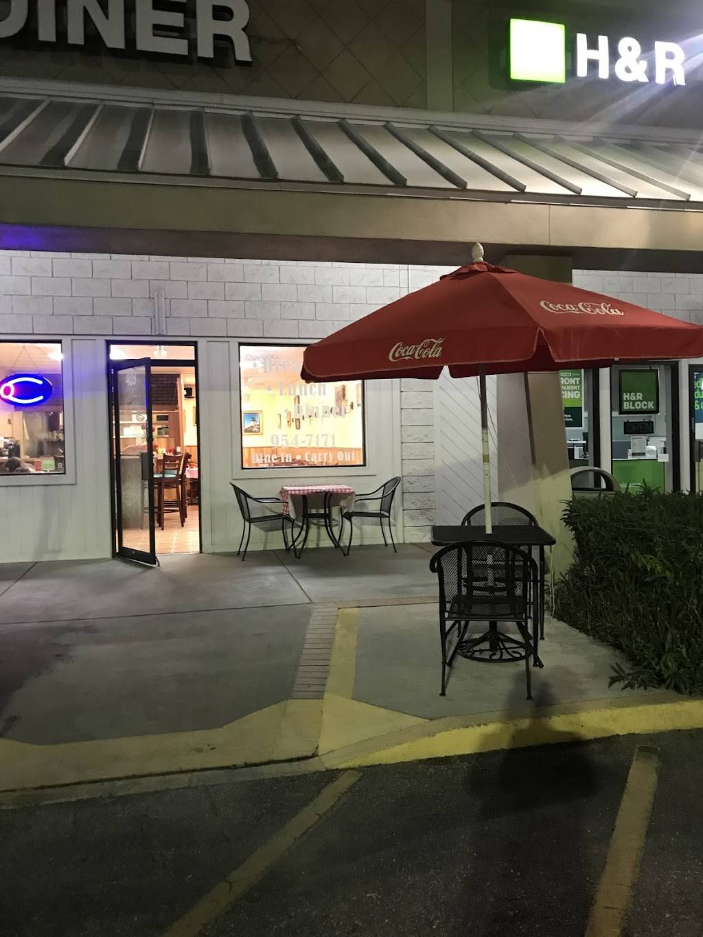 Atmosphere Italian Restaurant | restaurant | 935 N Beneva Rd, Sarasota, FL 34232, USA | 9419547171 OR +1 941-954-7171