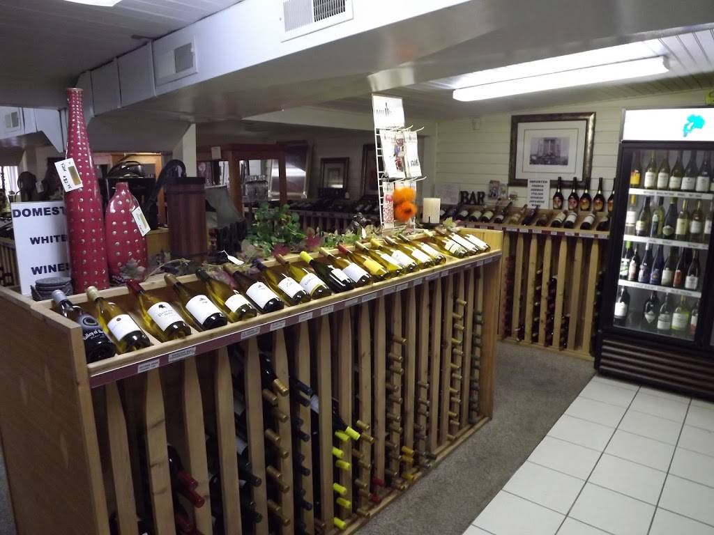 Minit Mart | restaurant | 1780 Bagnell Dam Blvd, Lake Ozark, MO 65049, USA | 5733655777 OR +1 573-365-5777