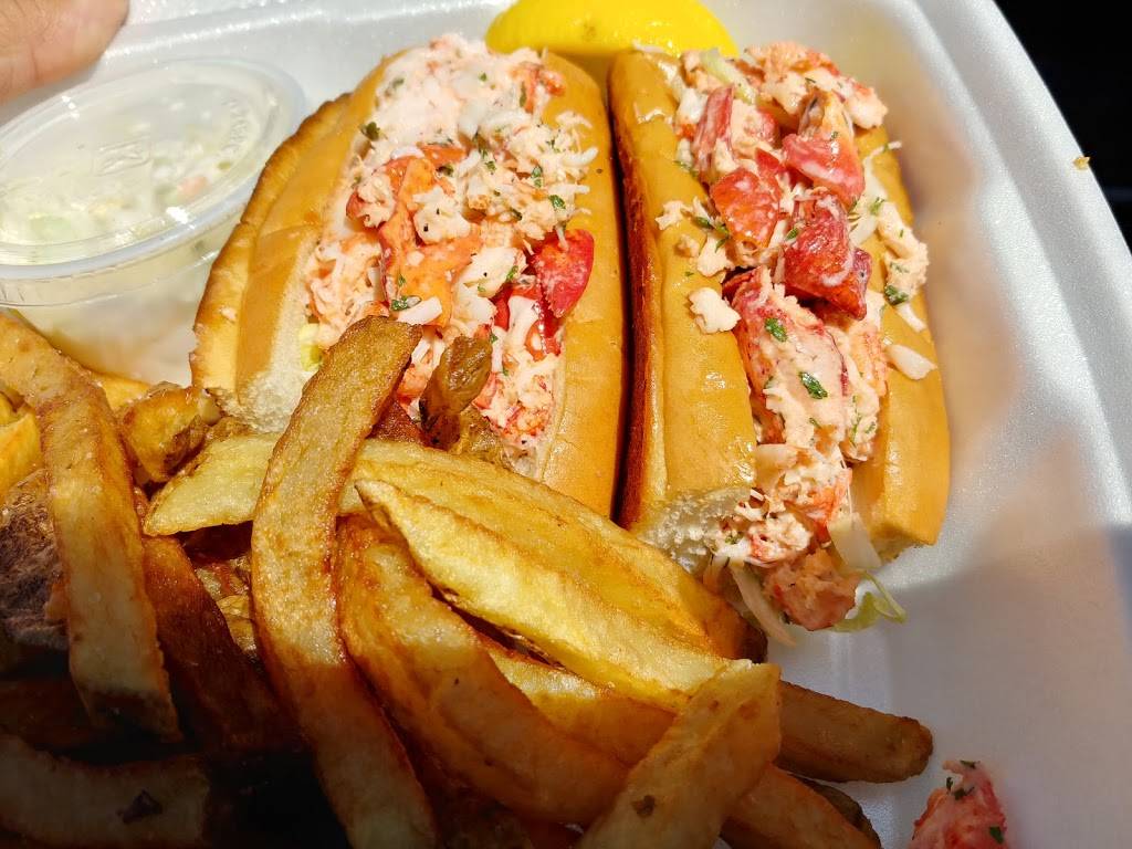 Cajuns Snack Bar | meal takeaway | 1594 VT-100, Lowell, VT 05847, USA | 8027442002 OR +1 802-744-2002