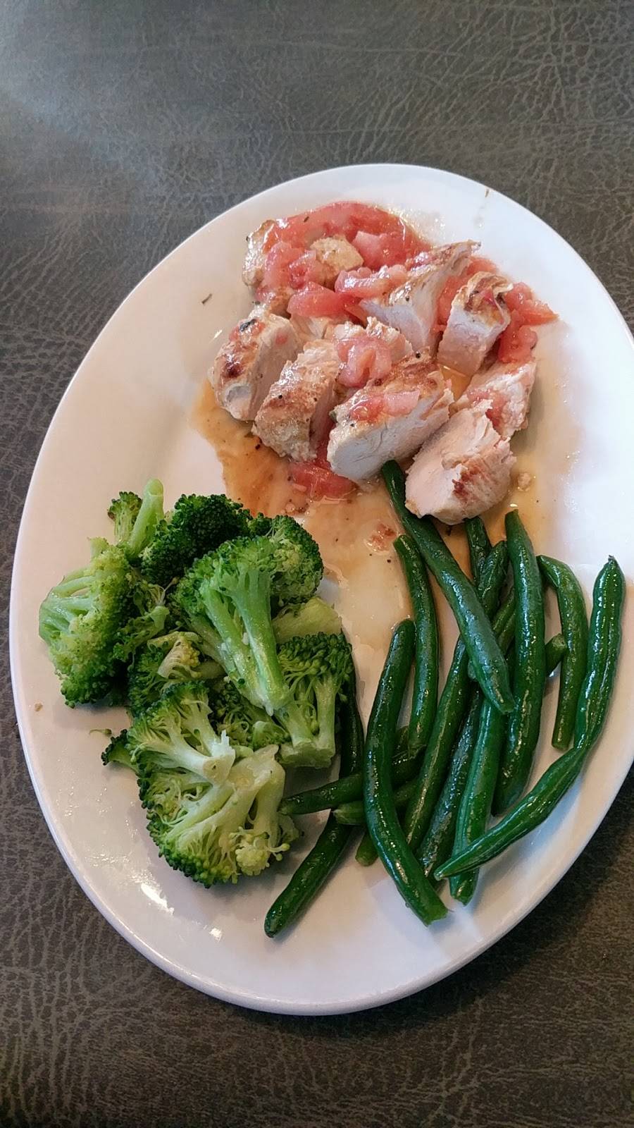 Ruby Tuesday | restaurant | 3500 SW College Rd, Ocala, FL 34474, USA | 3528731999 OR +1 352-873-1999