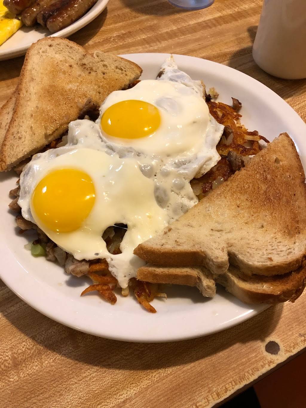 Park Cafe | restaurant | 335 Broadway Ave, St Paul Park, MN 55071, USA | 6514597201 OR +1 651-459-7201