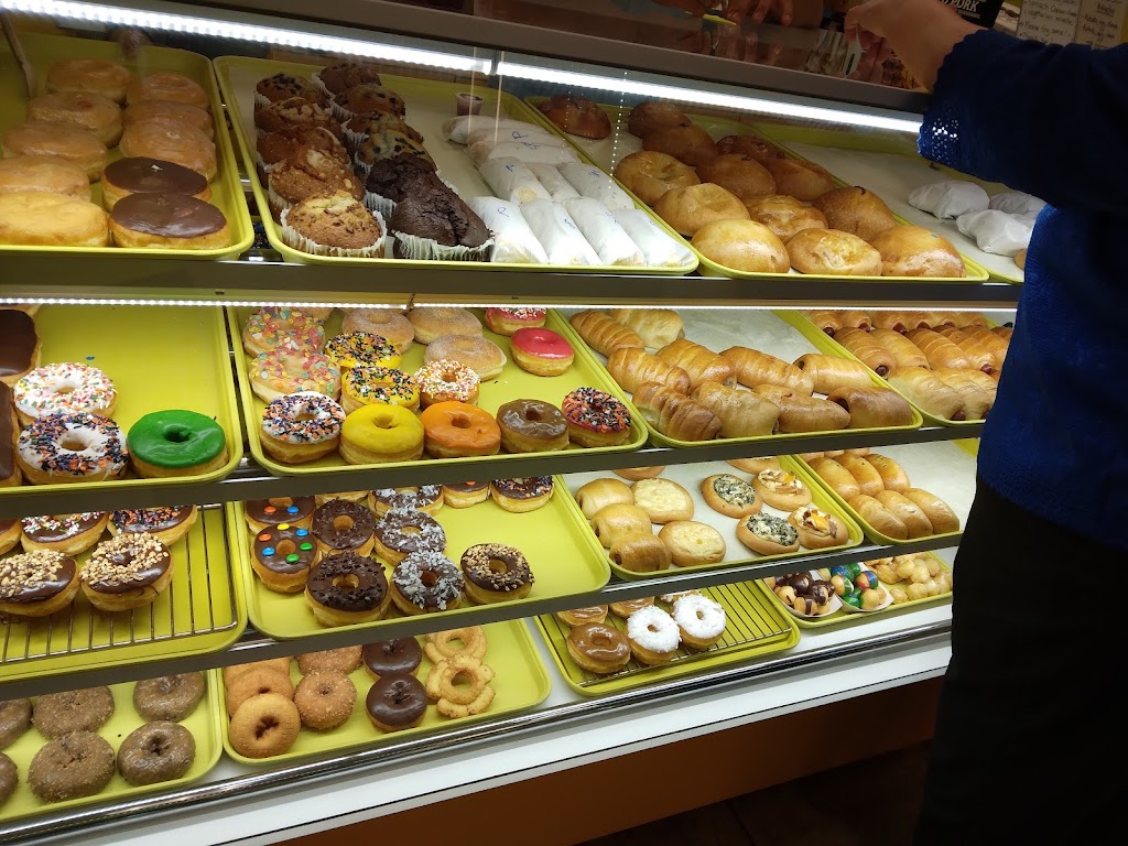 Pflugerville Donuts | bakery | 1700 Grand Ave Pkwy Suit 210, Pflugerville, TX 78660, USA | 5122527028 OR +1 512-252-7028