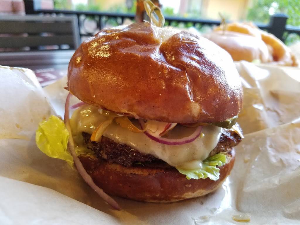 Caveman Burgers | restaurant | 430 E Bell Rd #103, Phoenix, AZ 85022, USA | 6023587130 OR +1 602-358-7130