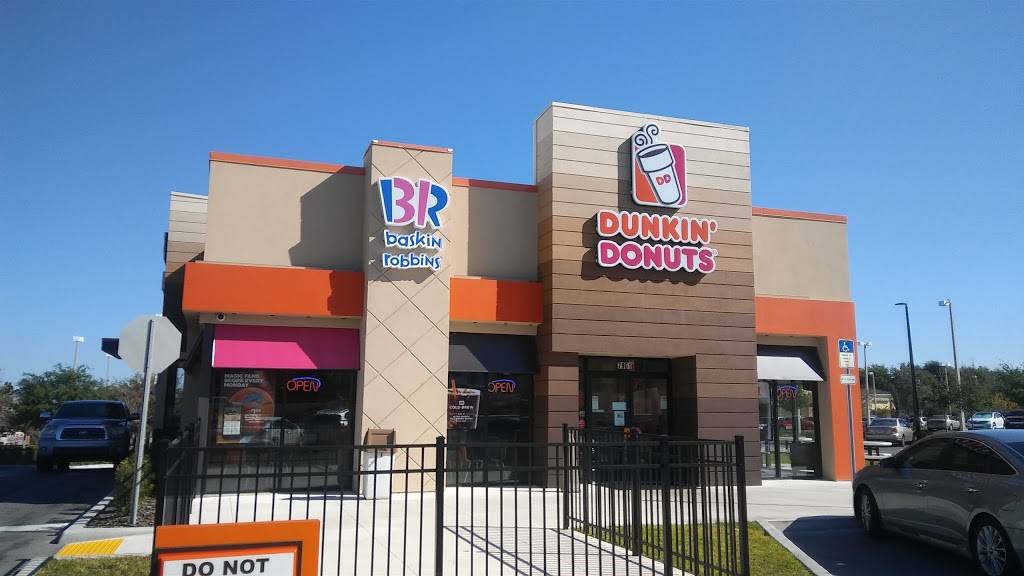 Dunkin Donuts | bakery | 14600 County Road 565, Groveland, FL 34736, USA | 3524290503 OR +1 352-429-0503