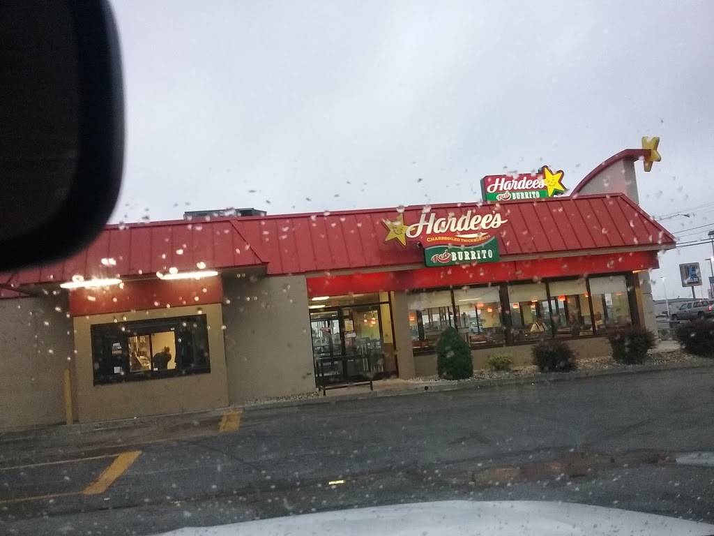 Hardees | restaurant | 1201 N Market St, Sparta, IL 62286, USA | 6184432628 OR +1 618-443-2628