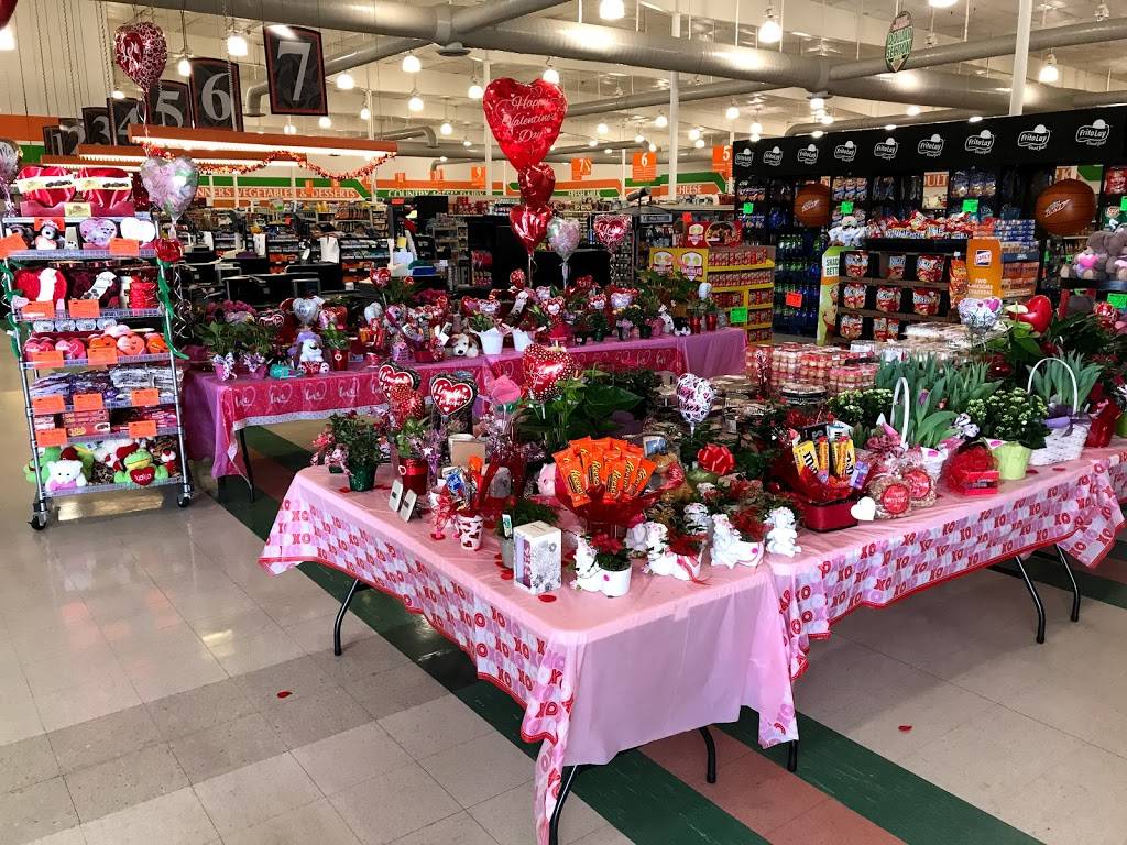 Country Mart | restaurant | 125 W Karsch Blvd, Farmington, MO 63640, USA | 5737561455 OR +1 573-756-1455