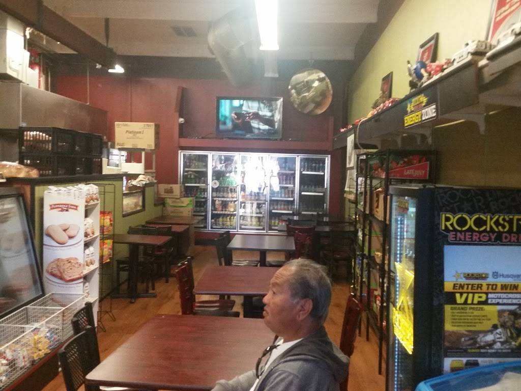 Upper Crust Deli | restaurant | 1023 Terra Nova Blvd, Pacifica, CA 94044, USA | 6503557399 OR +1 650-355-7399