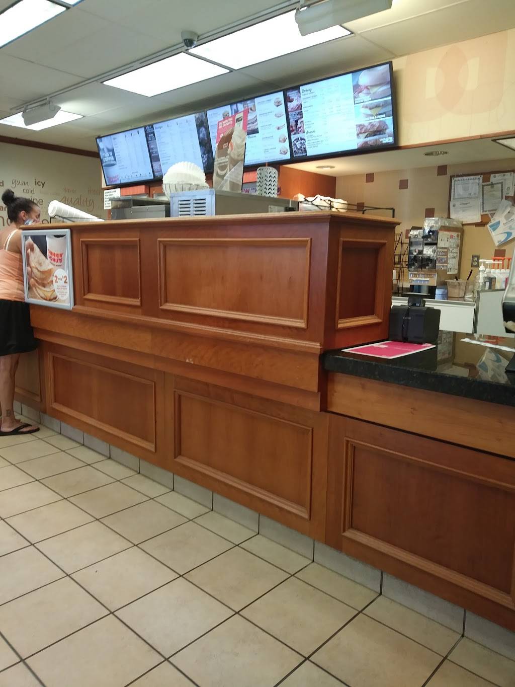 Dunkin | bakery | 36 Maple St, Danvers, MA 01923, USA | 9787742840 OR +1 978-774-2840