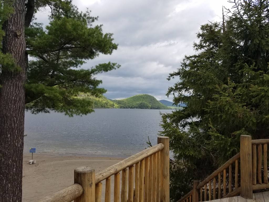 Jimbos Club at the Point | restaurant | 7201 NY-8, Brant Lake, NY 12815, USA | 5184944460 OR +1 518-494-4460