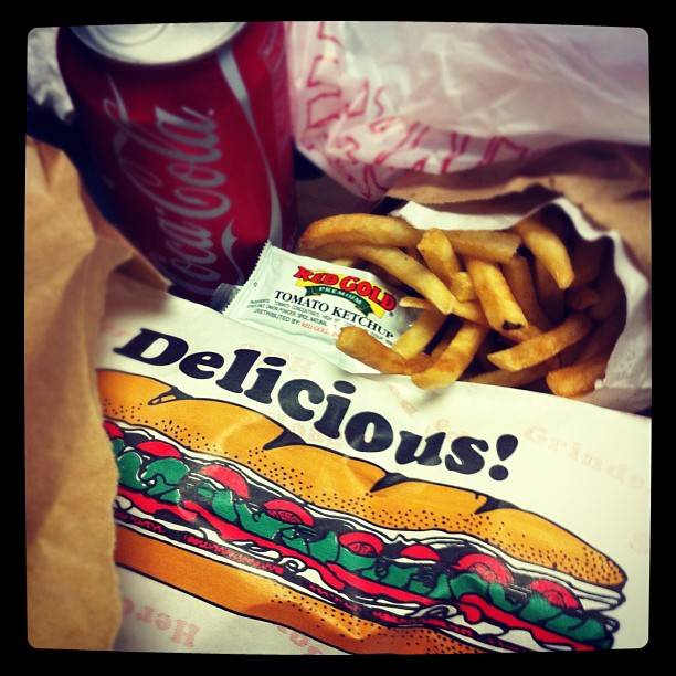 Sub Brothers | restaurant | 1417 W Morse Ave, Chicago, IL 60626, USA | 7733814533 OR +1 773-381-4533